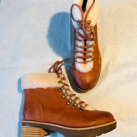 Kork-Ease Leather heeled lace up faux fur lined boot - Picture 5 of 11